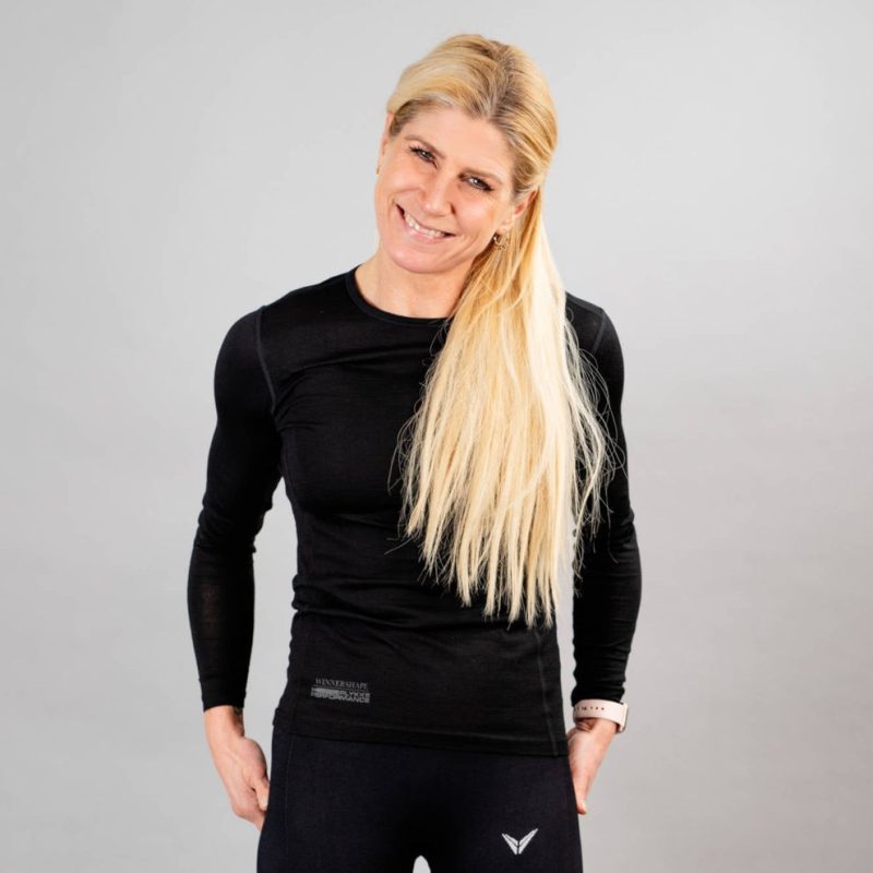 Merino wool long-sleeved T-shirt black – Rikke Hørlykke x Winnershape